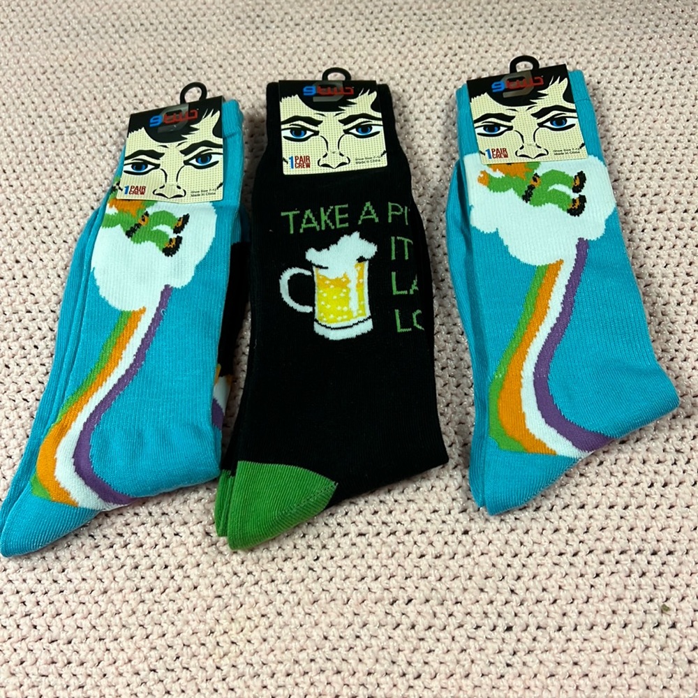 NWT 3pairs St Patrick’s Day Mens Socks